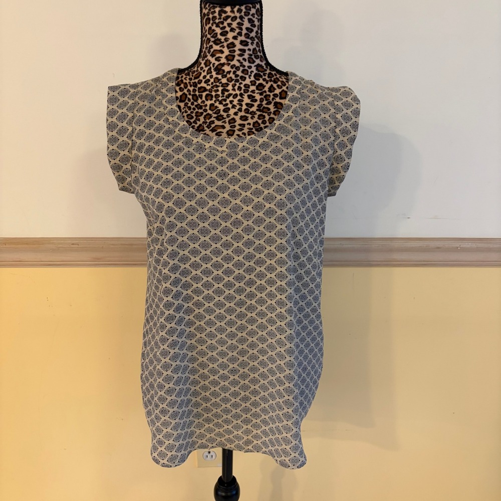Pleione Womens Cream Navy Blue Geometric Medallion Cap Sleeve Blouse XS 504659RK